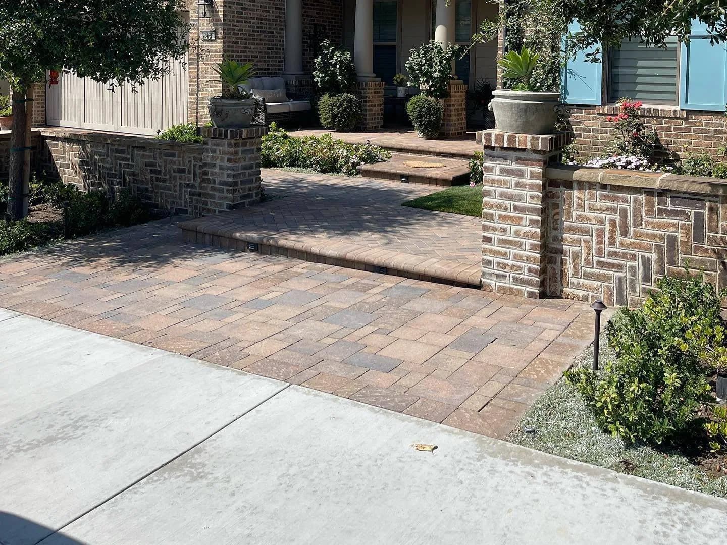 Custom Concrete & Masonry
